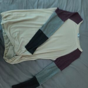 She + Sky Cream Long Sleeve Top